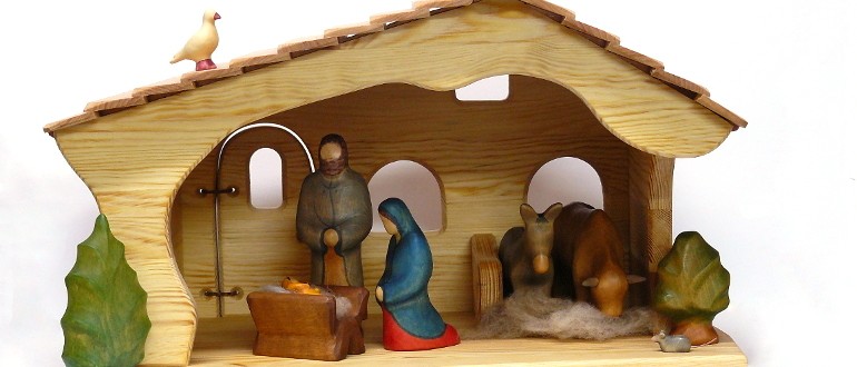 Cribs And Accessories Standard Nativity Figurines For